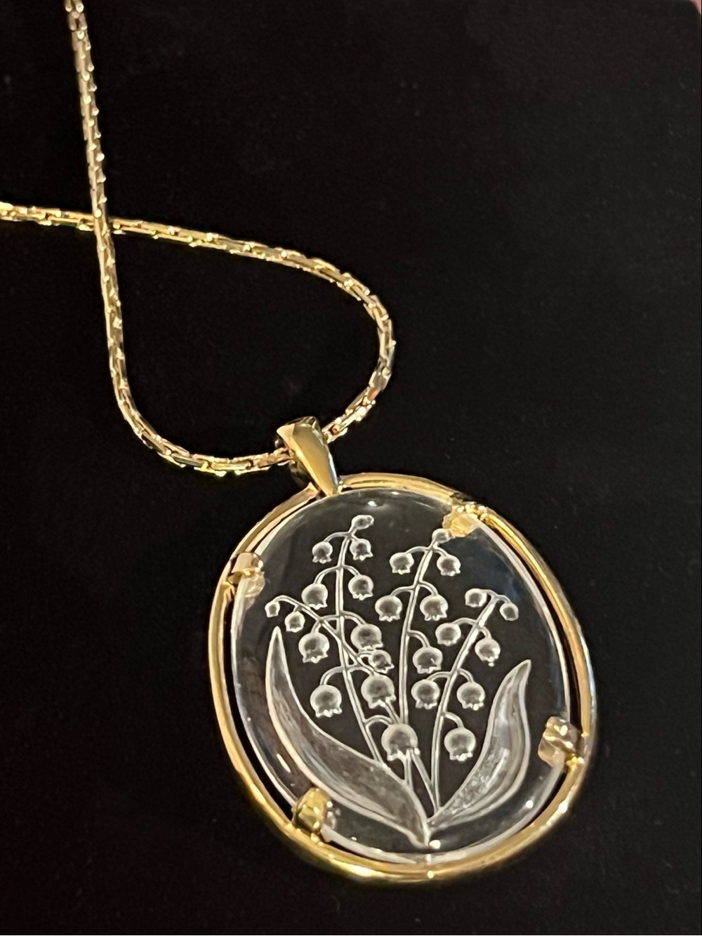 80's 𝓝𝓪𝓹𝓲𝓮𝓻 "Frosted Crystal" Pendant Necklace - Picture 6 of 7